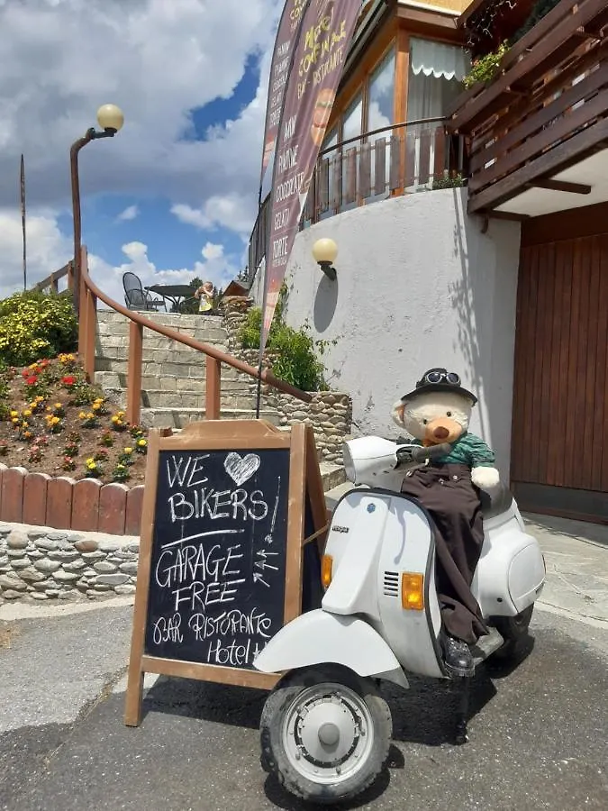 Confinale Hotel Santa Caterina Valfurva
