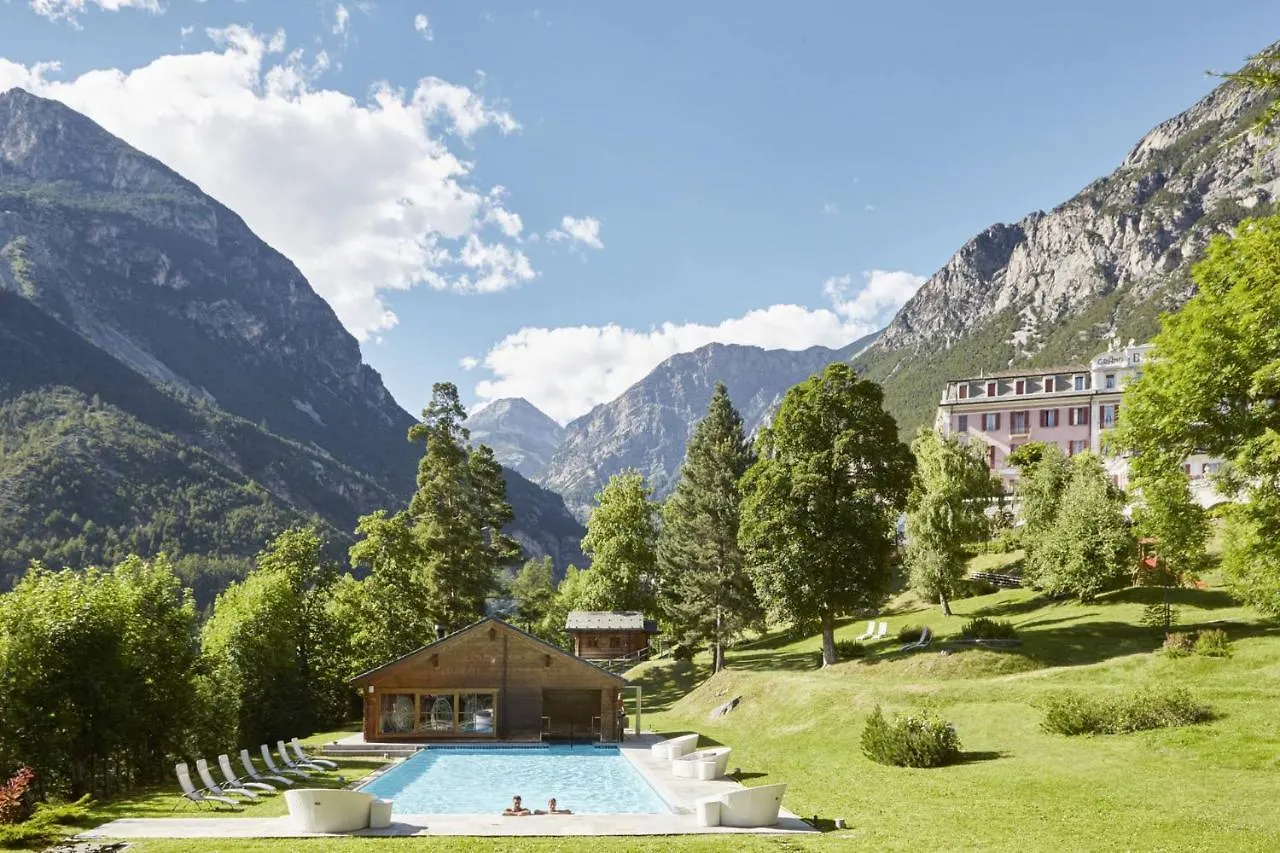 Confinale Hotel Santa Caterina Valfurva Italy